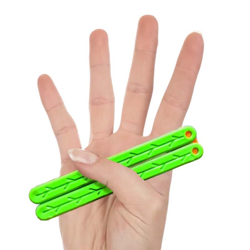 🥕Butterfly Knife Toy